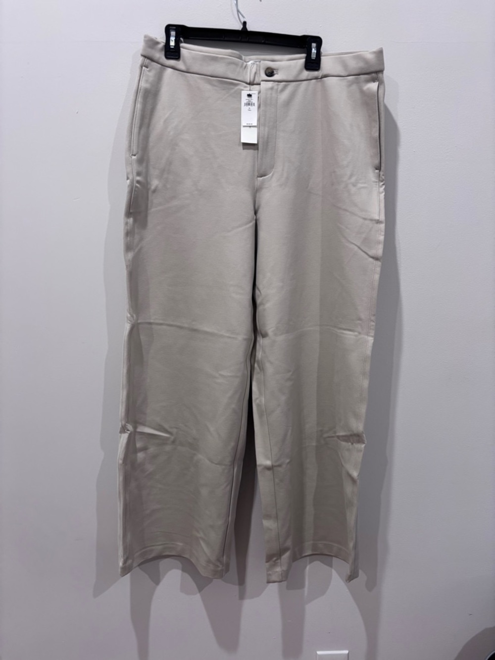 Banana Republic Men’s Chinos in Light Beige
